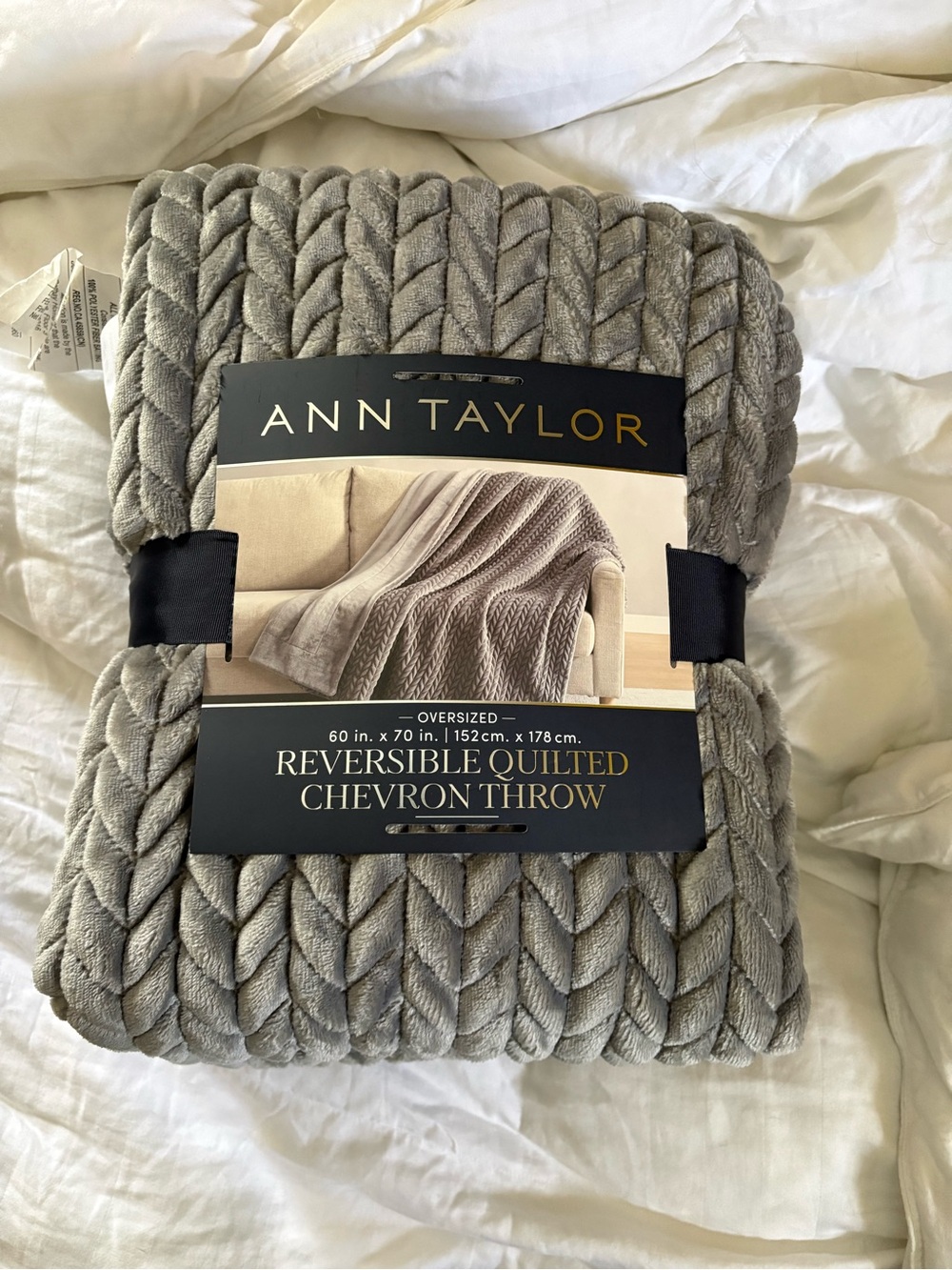 NEW Ann Taylor Reversible Quilted Chevron Throw - Gray